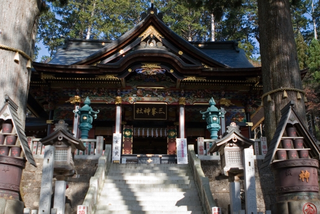 三峯神社